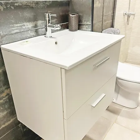 Restaurado De 3 Y Ac Apartamento Alicante
